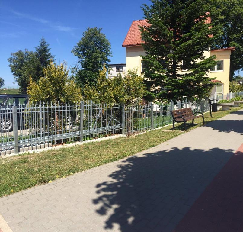 Appartement Willa Plaza Pokoje I Domki Z Widokiem Na Morze à Dziwnów Extérieur photo